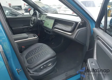 2022 Rivian R1T Adventure from USA, damaged, VIN 7FCTGAAAXNN008360